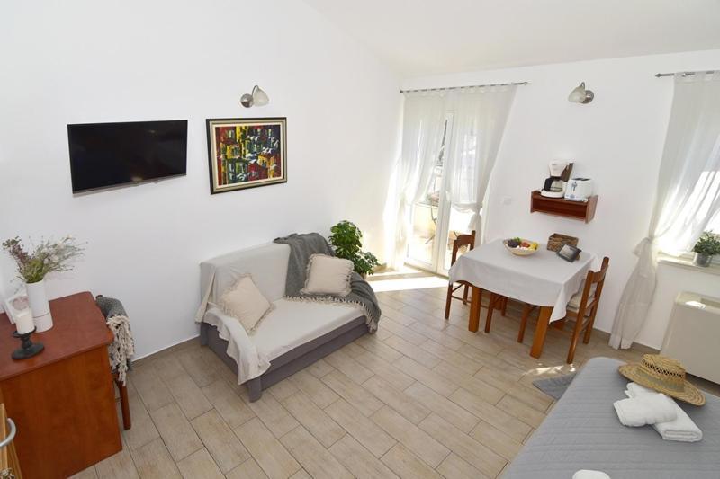 Old Town Studio Apartments Макарска Экстерьер фото
